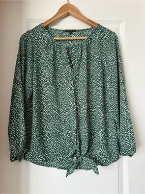 West Kei Forest Green Printed Tie-Front Blouse